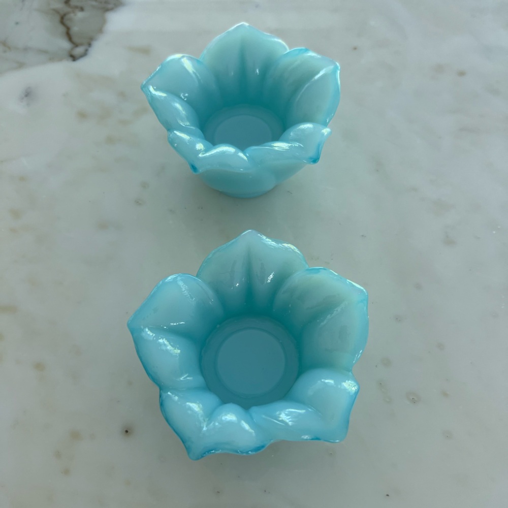 GLASS BLUE VOTIVE SET - Picture 7 of 14